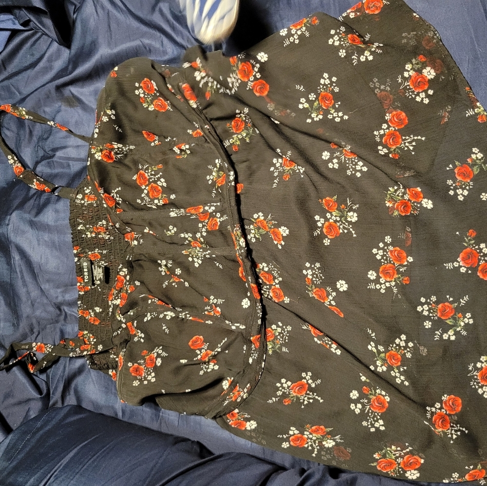 Torrid black rose tank top